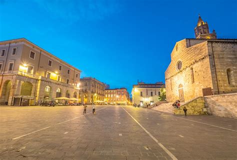 incintri teramo|Teramo, the city at the foot of the Gran Sasso